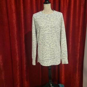 3/$20 THE LIMITED SUPER SOFT Gray & White Patterned Long Sleeve Shirt Size M